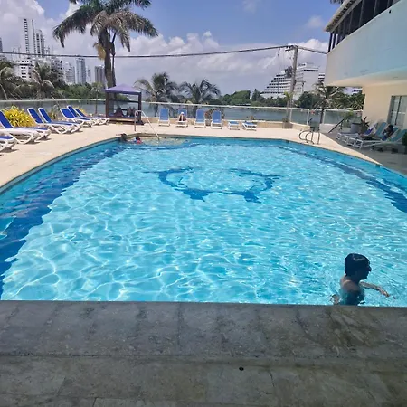Comfortable With Spectacular Ocean Views *