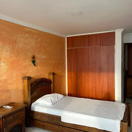 Comfortable With Spectacular Ocean Views Apartamento *