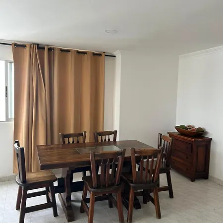 Comfortable With Spectacular Ocean Views Apartamento *